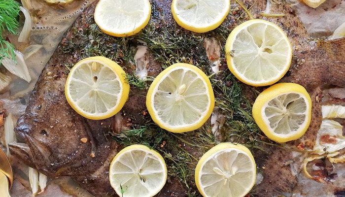 OVNBAGT PIGHVAR MED FISH RUB