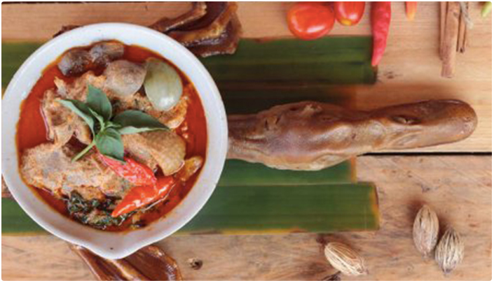 AND I RØD THAI KARRY